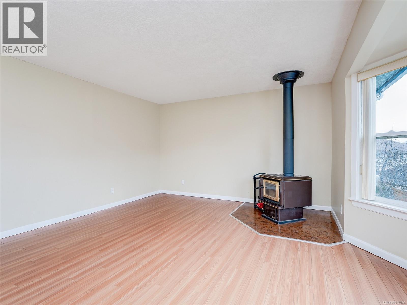 6989 Grant Rd W, Sooke, British Columbia  V9Z 0P1 - Photo 3 - 1017874