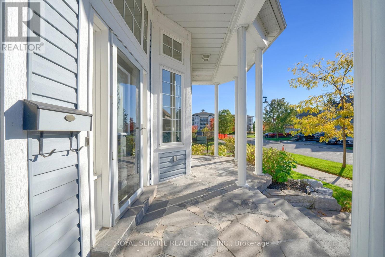 86 Carveth Crescent, Clarington, Ontario  L1B 1N4 - Photo 2 - E12471024