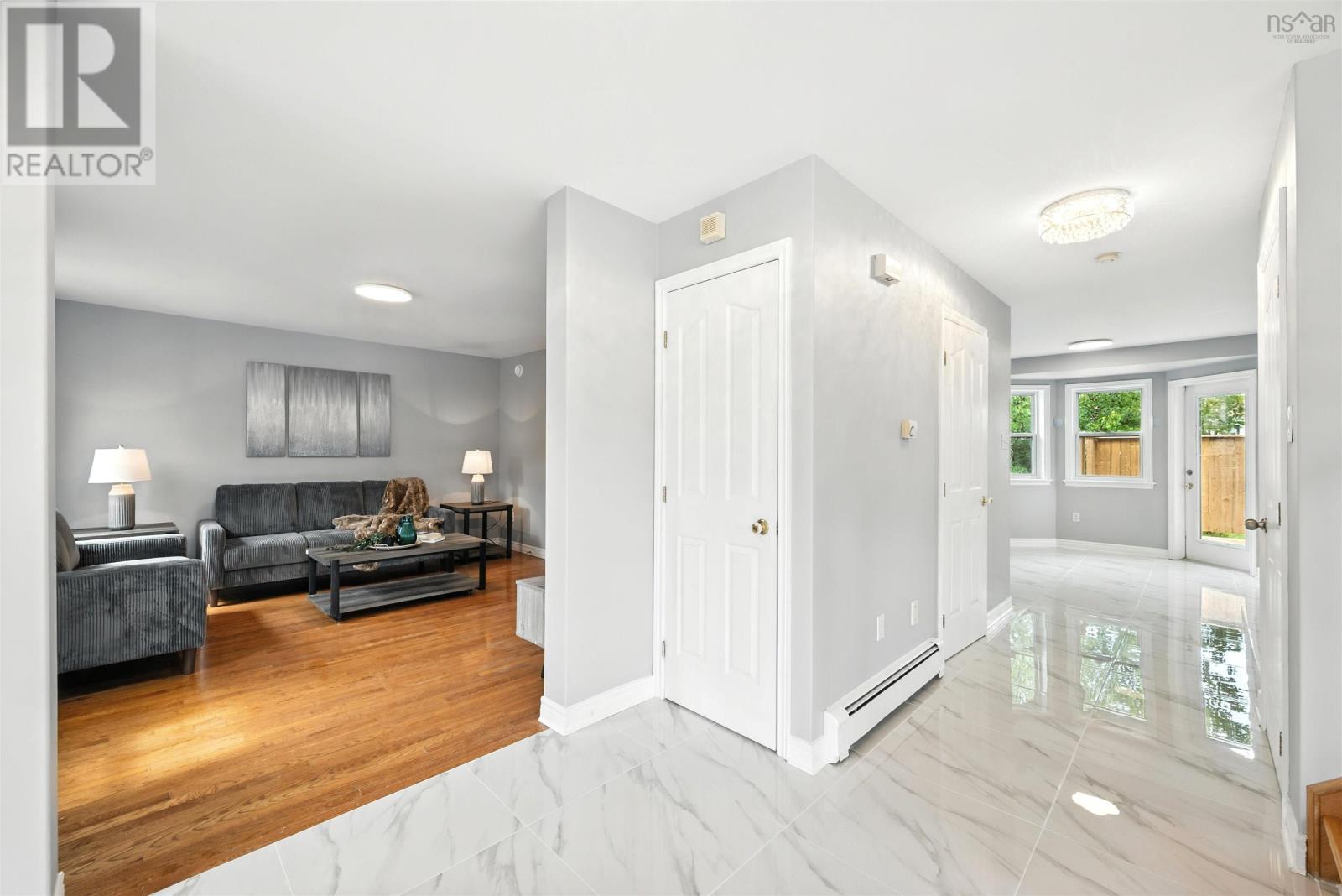 9 Roxbury Crescent, Halifax, Nova Scotia  B3M 4S9 - Photo 5 - 202519499