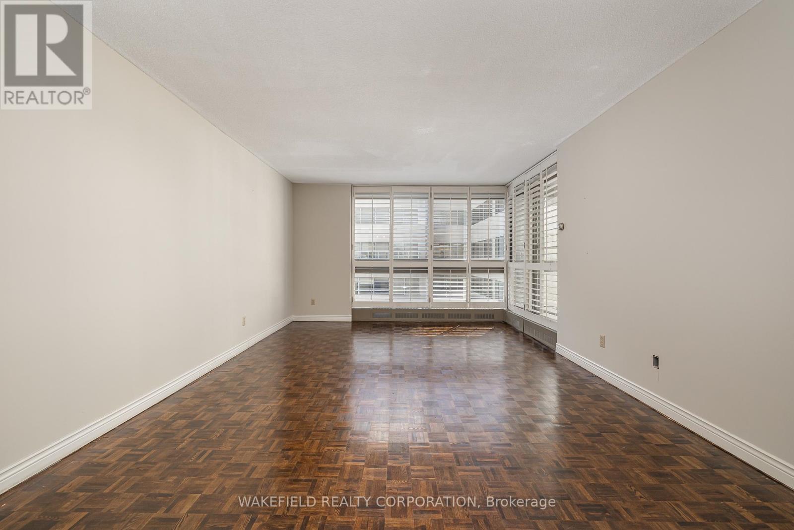 505 - 61 St Clair Avenue W, Toronto, Ontario  M4V 2Y8 - Photo 15 - C12467741