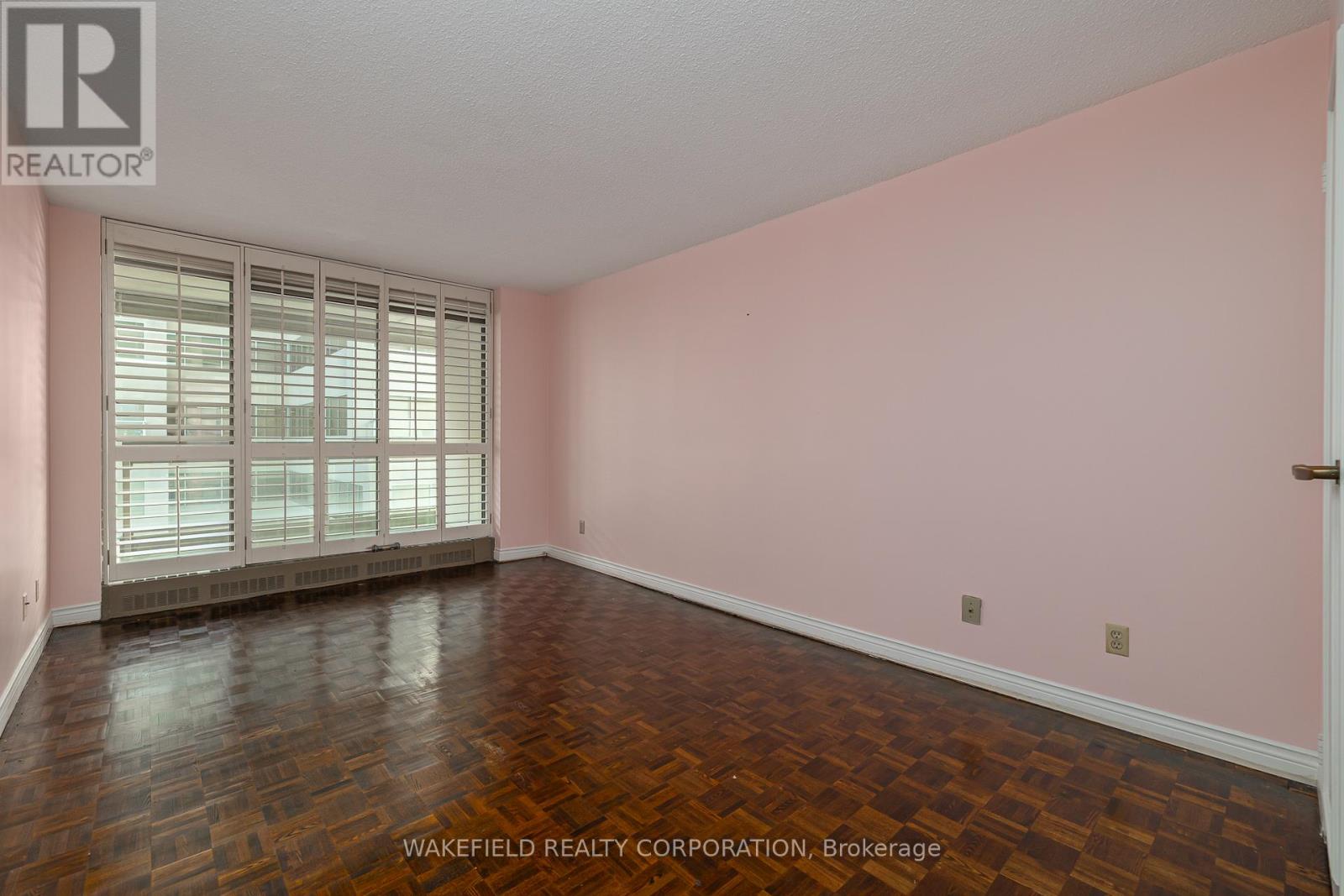 505 - 61 St Clair Avenue W, Toronto, Ontario  M4V 2Y8 - Photo 11 - C12467741