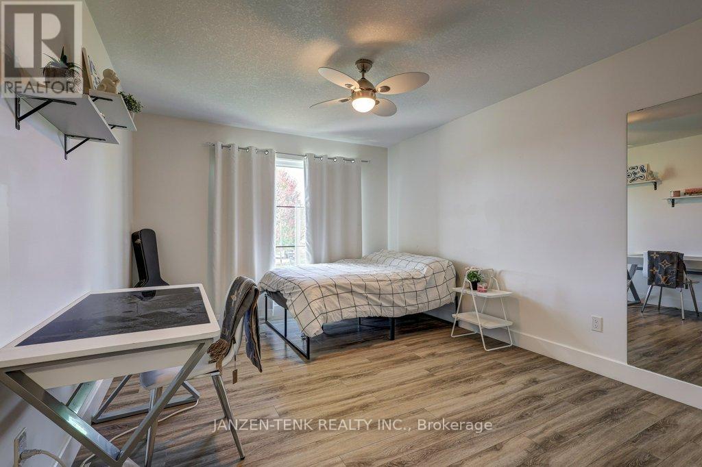 8476 Imperial Road S, Malahide, Ontario  N5H 2R2 - Photo 27 - X12471040