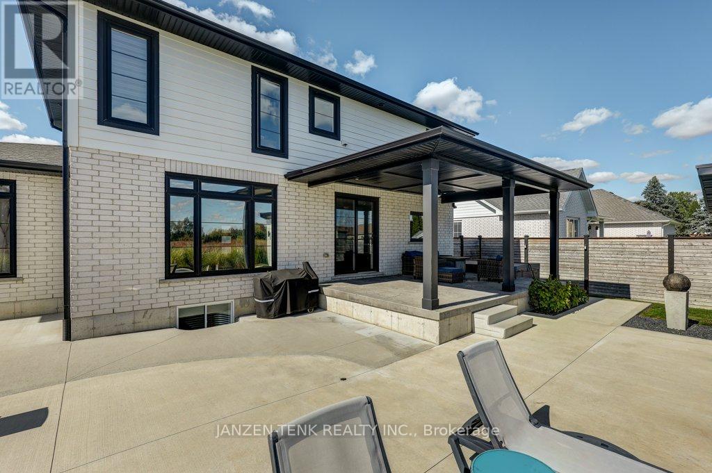 8476 Imperial Road S, Malahide, Ontario  N5H 2R2 - Photo 43 - X12471040
