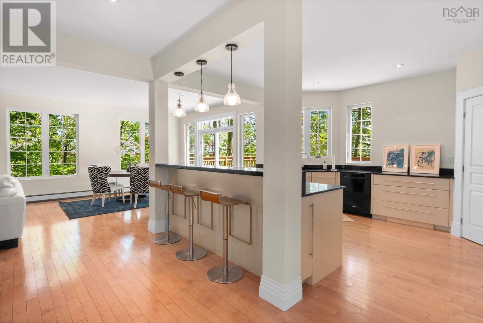 745 Young Avenue, Halifax, Nova Scotia  B3H 2V8 - Photo 13 - 202512650