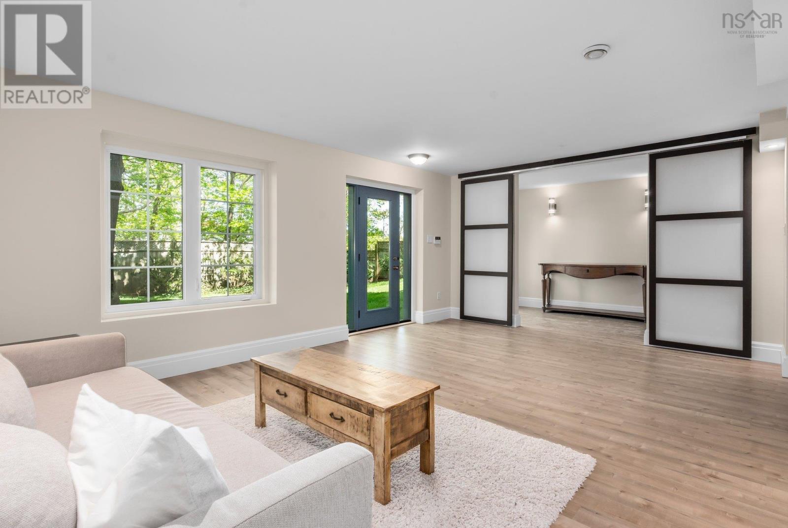 745 Young Avenue, Halifax, Nova Scotia  B3H 2V8 - Photo 32 - 202512650