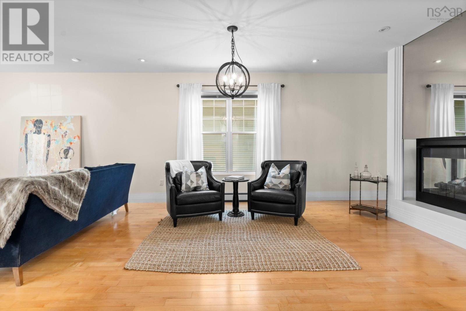 745 Young Avenue, Halifax, Nova Scotia  B3H 2V8 - Photo 6 - 202512650