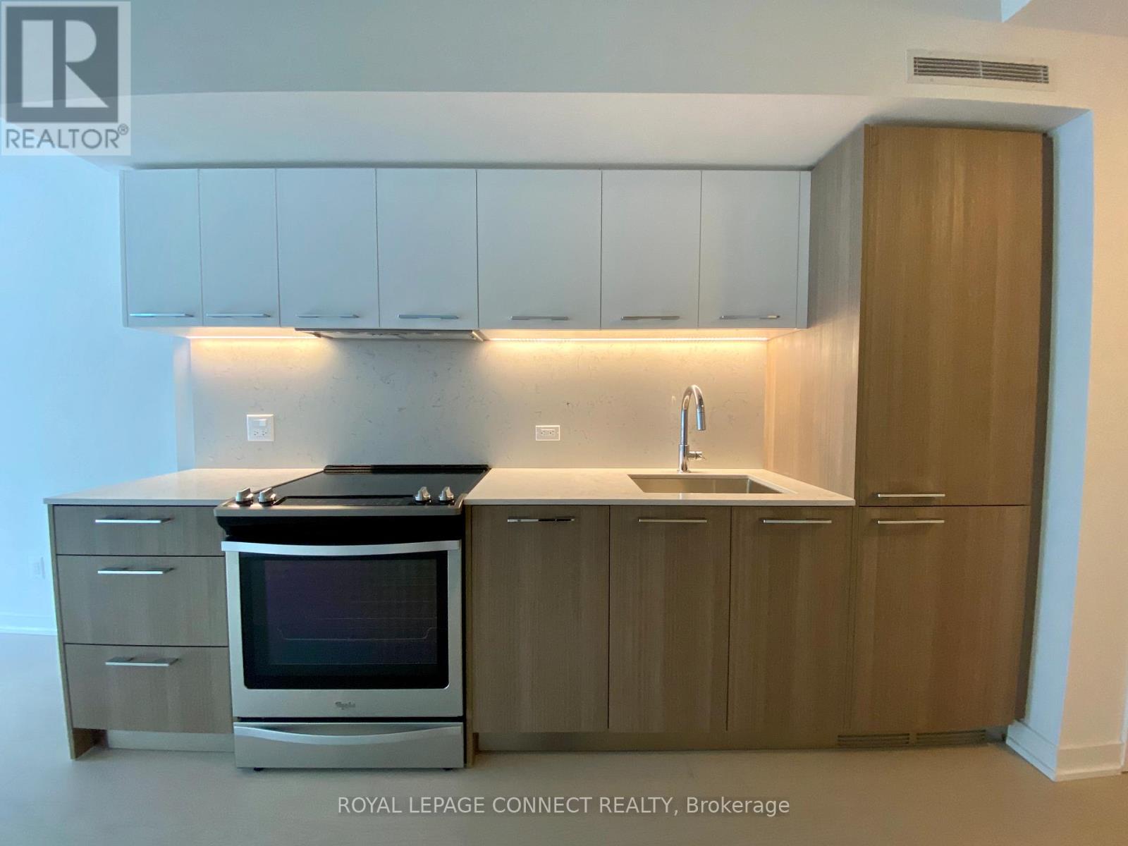 614 - 30 Baseball Place, Toronto, Ontario  M4M 0E8 - Photo 3 - E12471037