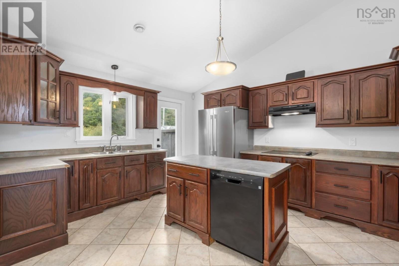 1 Bainbridge Court, Westphal, Nova Scotia  B2Z 1J5 - Photo 11 - 202524572