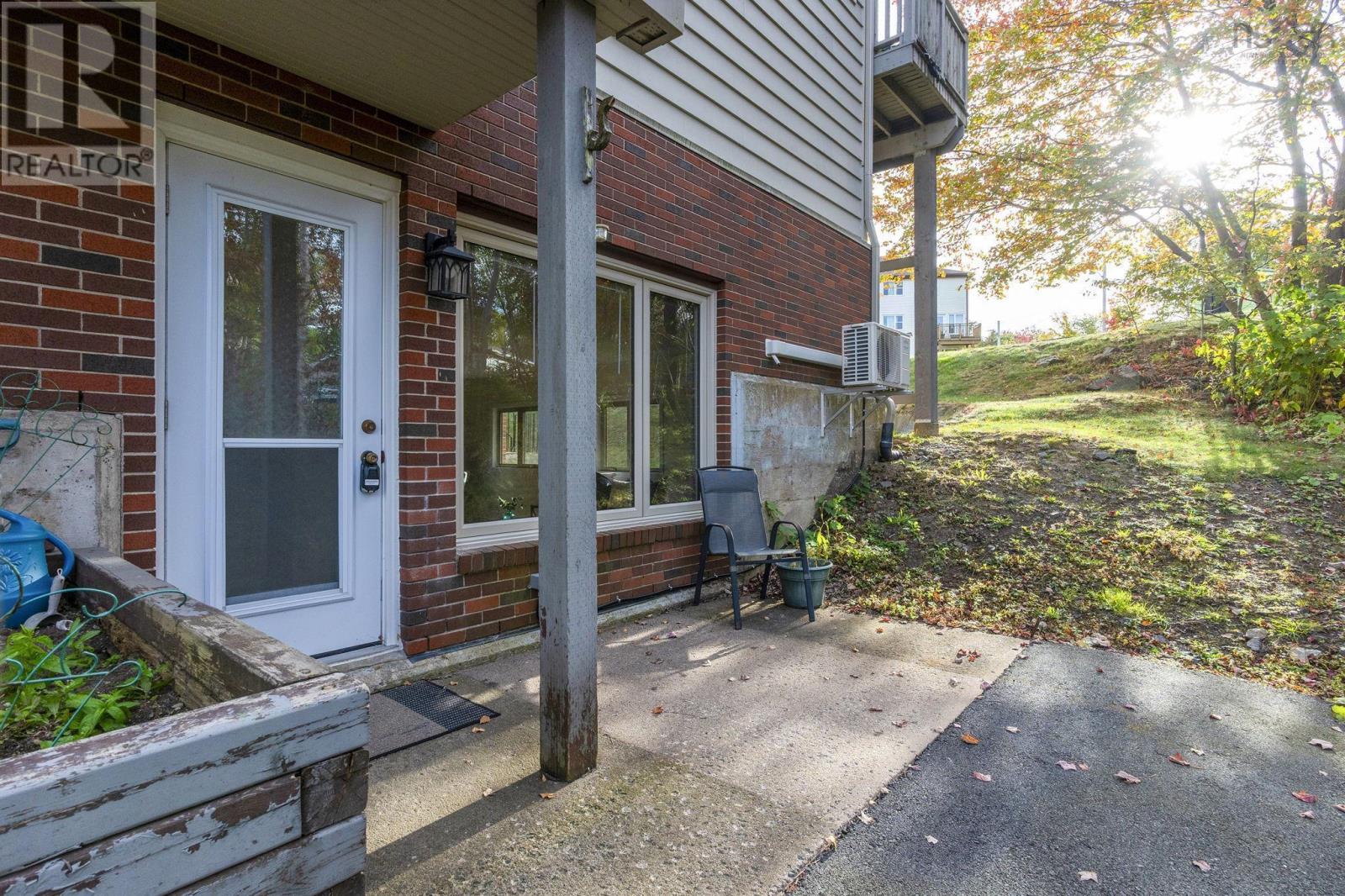 106 67 Farnham Gate Road, Halifax, Nova Scotia  B3M 4A6 - Photo 2 - 202526026