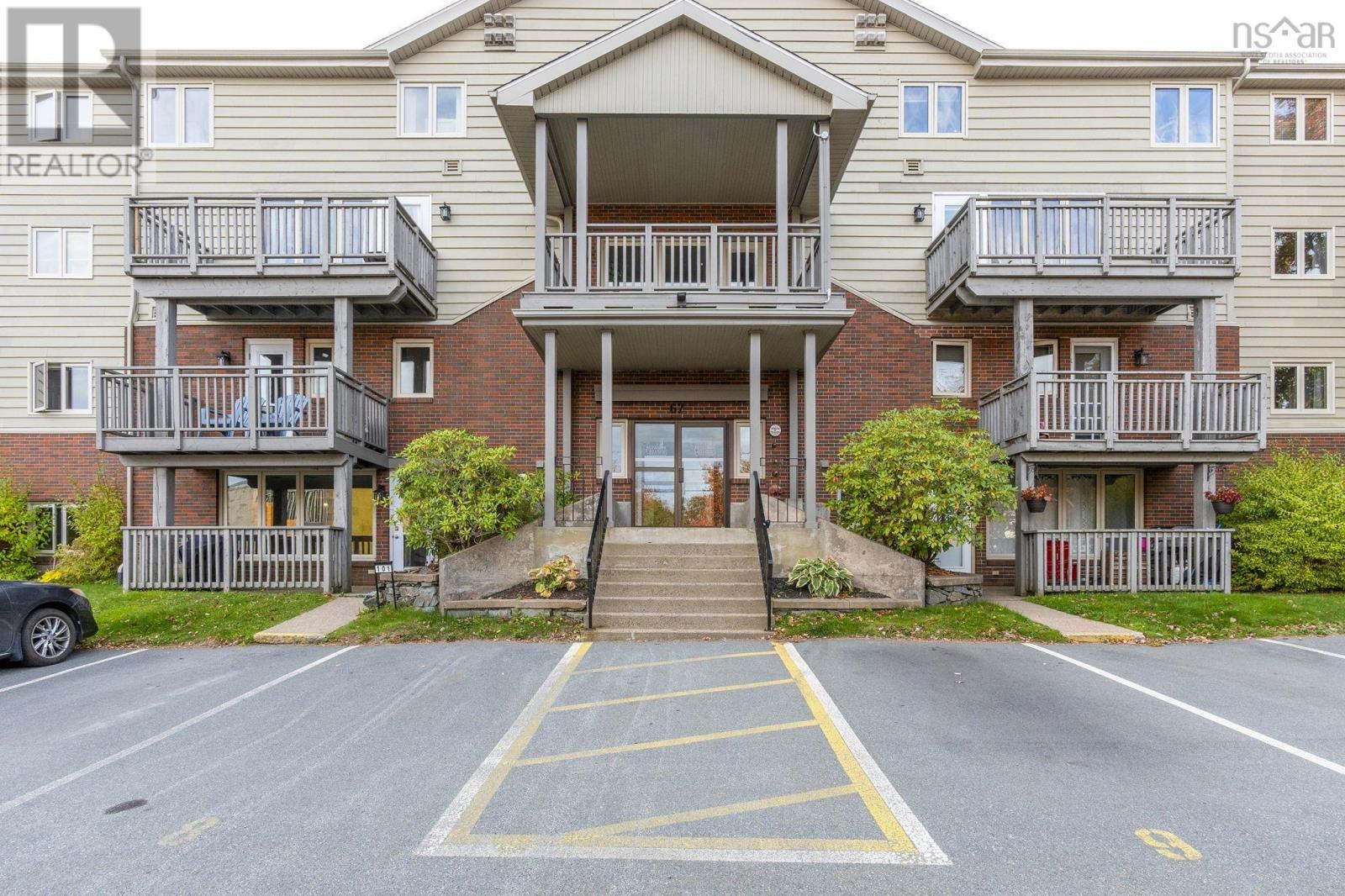 106 67 Farnham Gate Road, Halifax, Nova Scotia  B3M 4A6 - Photo 1 - 202526026