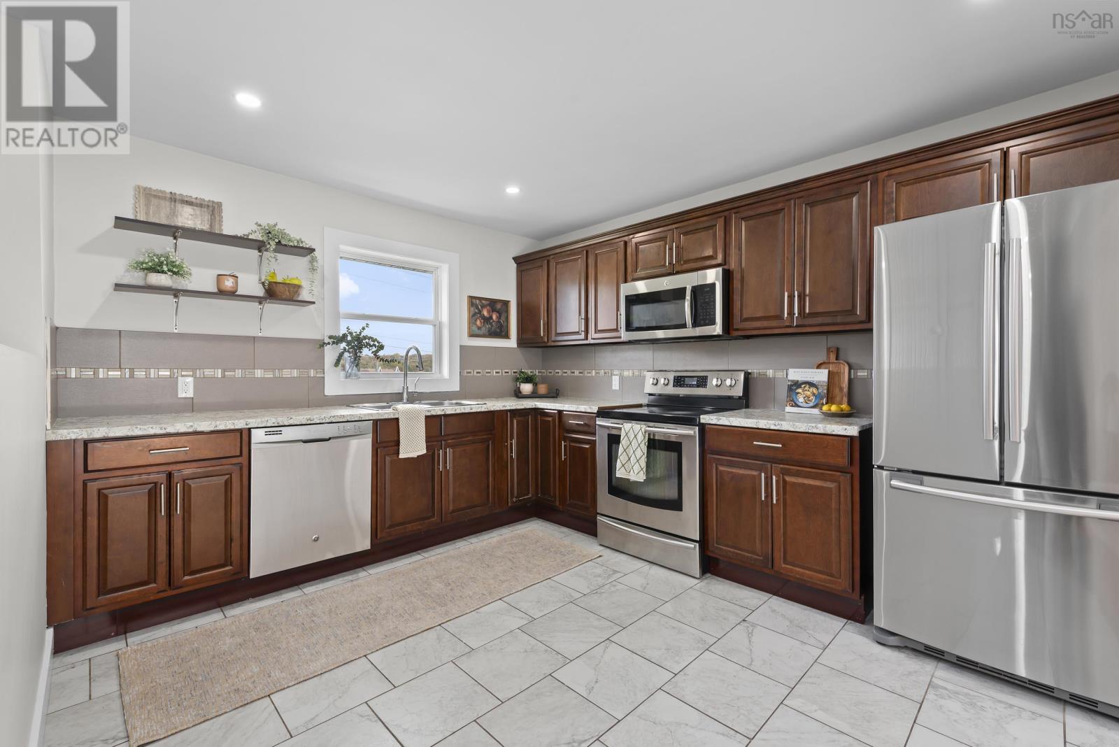 790 Old Sackville Rd Road, Sackville, Nova Scotia  B4E 1R1 - Photo 4 - 202526163