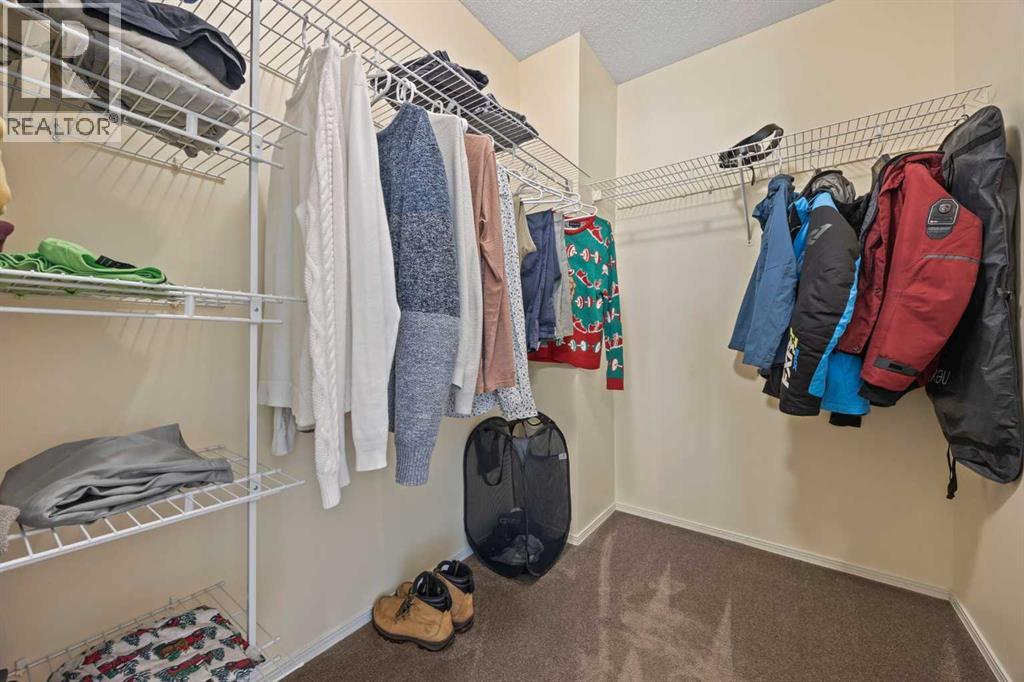 71 Somercrest Close Sw, Calgary, Alberta  T2Y 3H8 - Photo 22 - A2246831
