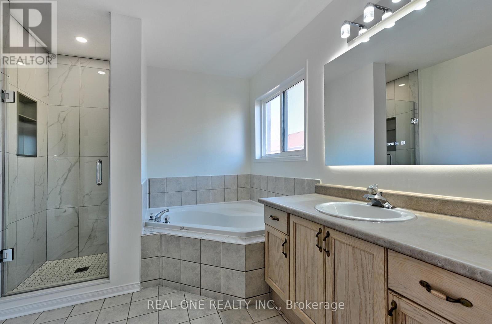 177 Fred Mclaren Boulevard, Markham, Ontario  L6E 1G8 - Photo 21 - N12471016