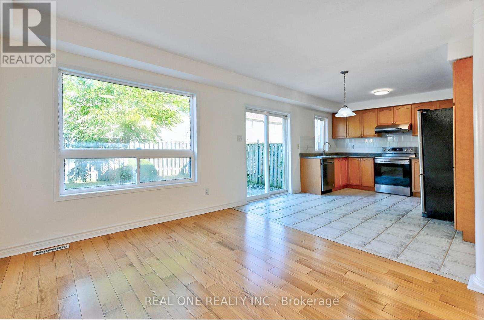 177 Fred Mclaren Boulevard, Markham, Ontario  L6E 1G8 - Photo 9 - N12471016