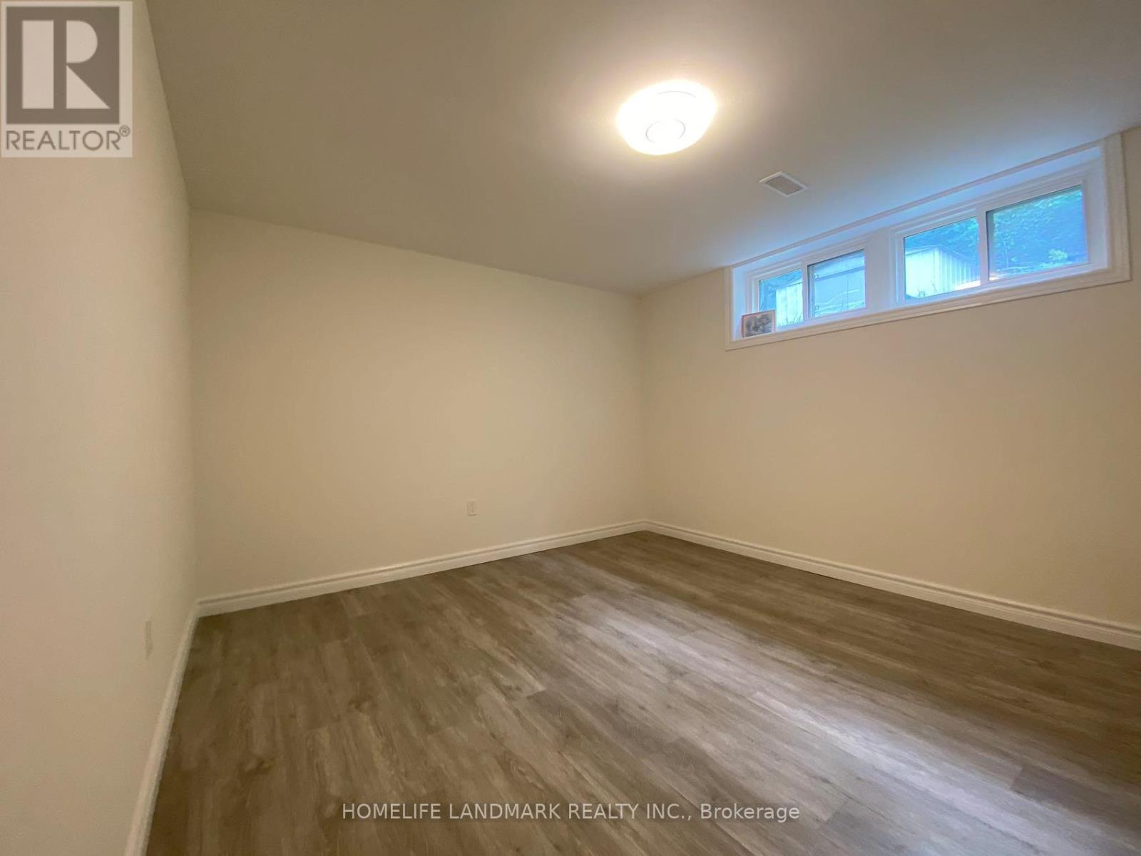 Lower - 1052 Elgin Street, Newmarket, Ontario  L3Y 3C1 - Photo 7 - N12471019