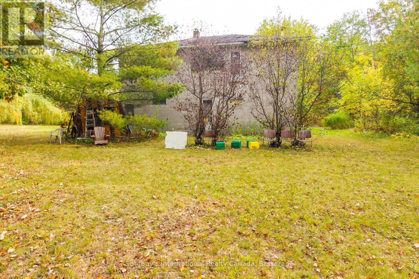 1144 South Morrison Lake Road, Gravenhurst (Morrison), Ontario  P0E 1N0 - Photo 12 - X12471061