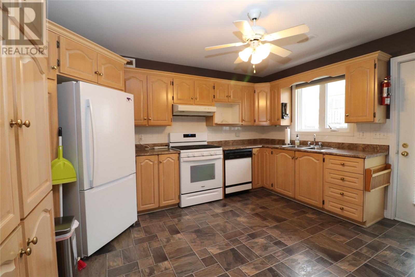 7 Madeira Court, St. John's, Newfoundland & Labrador  A1E 5K8 - Photo 8 - 1291704