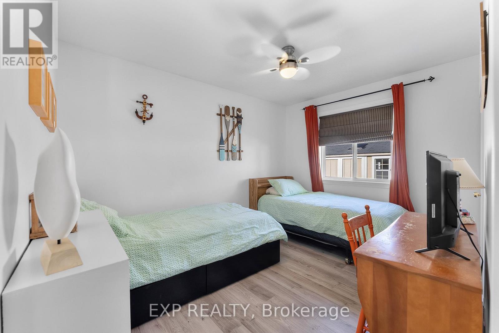 314 Lincoln Road W, Fort Erie, Ontario  L0S 1B0 - Photo 21 - X12471055