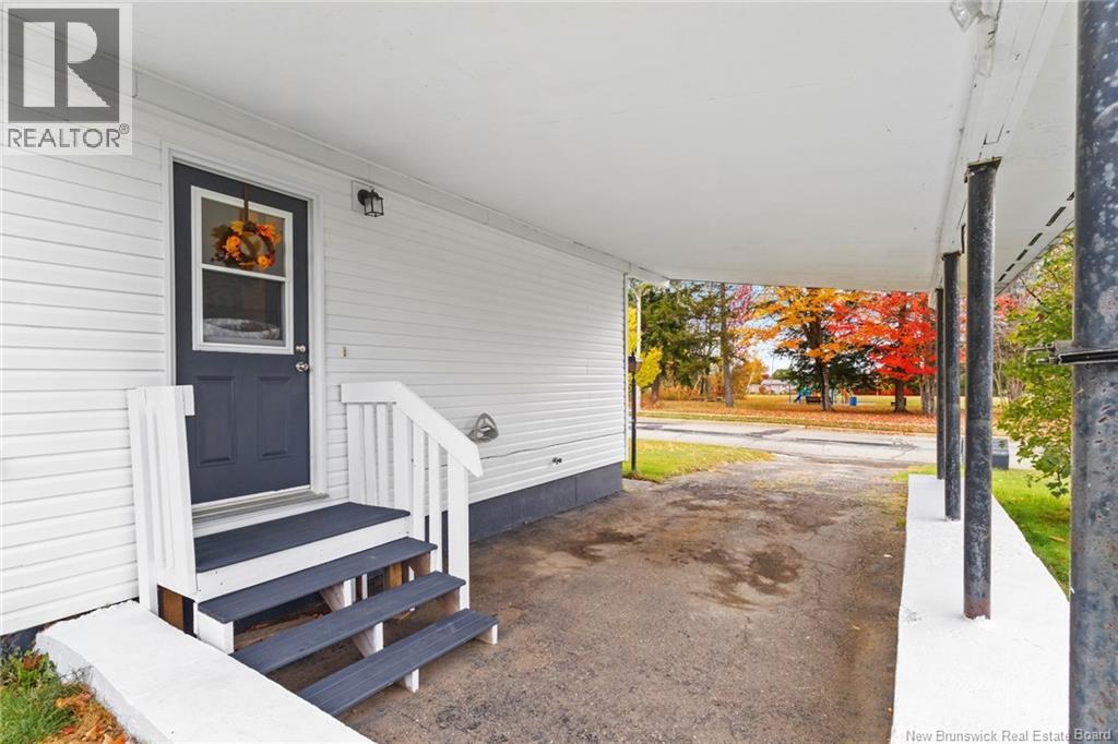 65 Mcnair Drive, Nackawic, New Brunswick  E6G 1A4 - Photo 38 - NB128780