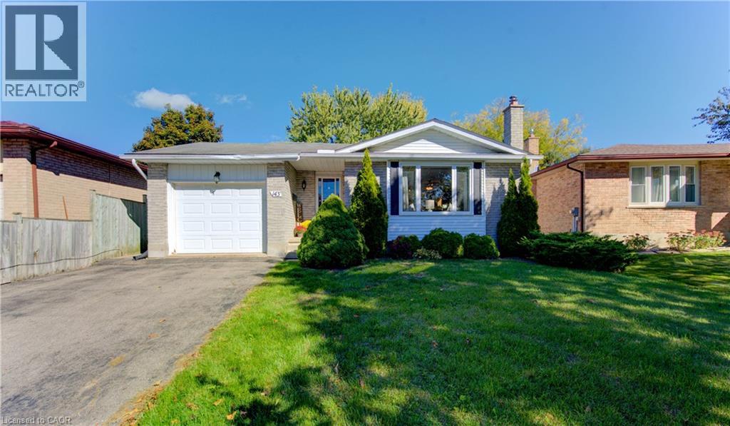 143 Clearwater Crescent, Waterloo, Ontario  N2V 1E7 - Photo 1 - 40777379