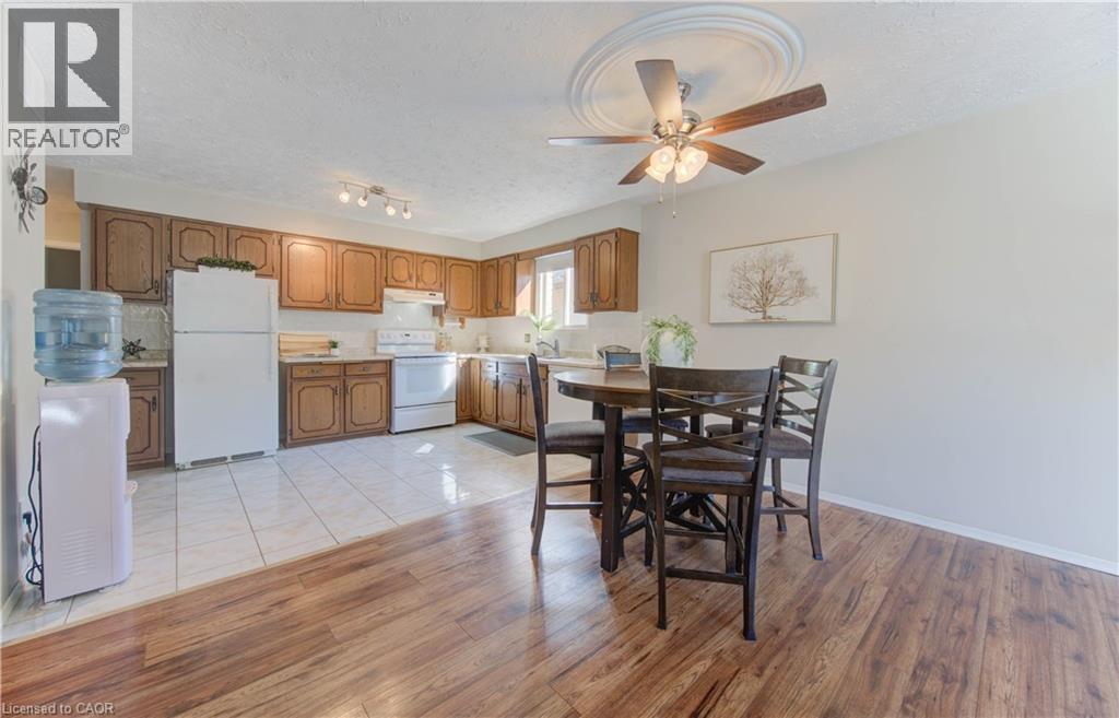 143 Clearwater Crescent, Waterloo, Ontario  N2V 1E7 - Photo 12 - 40777379