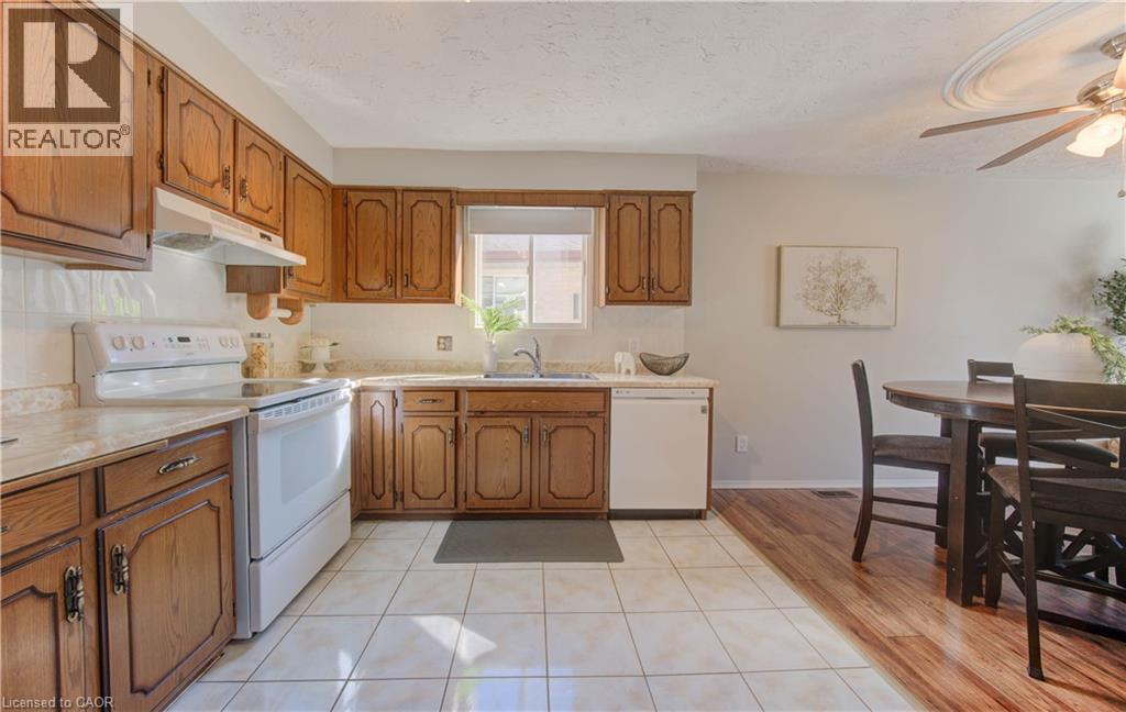 143 Clearwater Crescent, Waterloo, Ontario  N2V 1E7 - Photo 16 - 40777379
