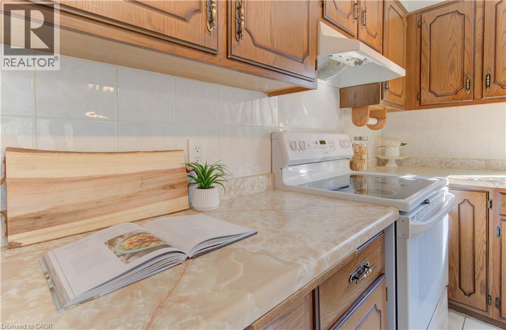 143 Clearwater Crescent, Waterloo, Ontario  N2V 1E7 - Photo 20 - 40777379