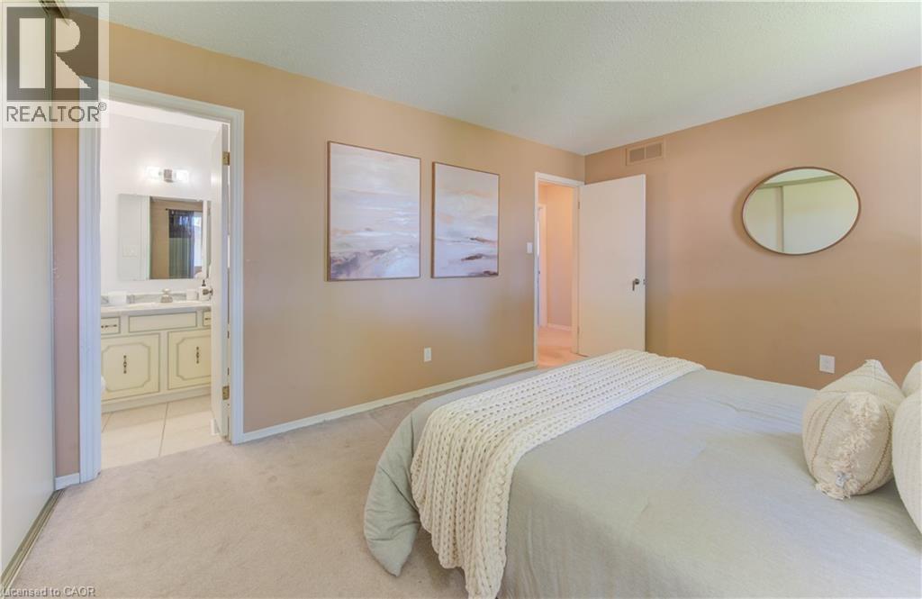 143 Clearwater Crescent, Waterloo, Ontario  N2V 1E7 - Photo 24 - 40777379