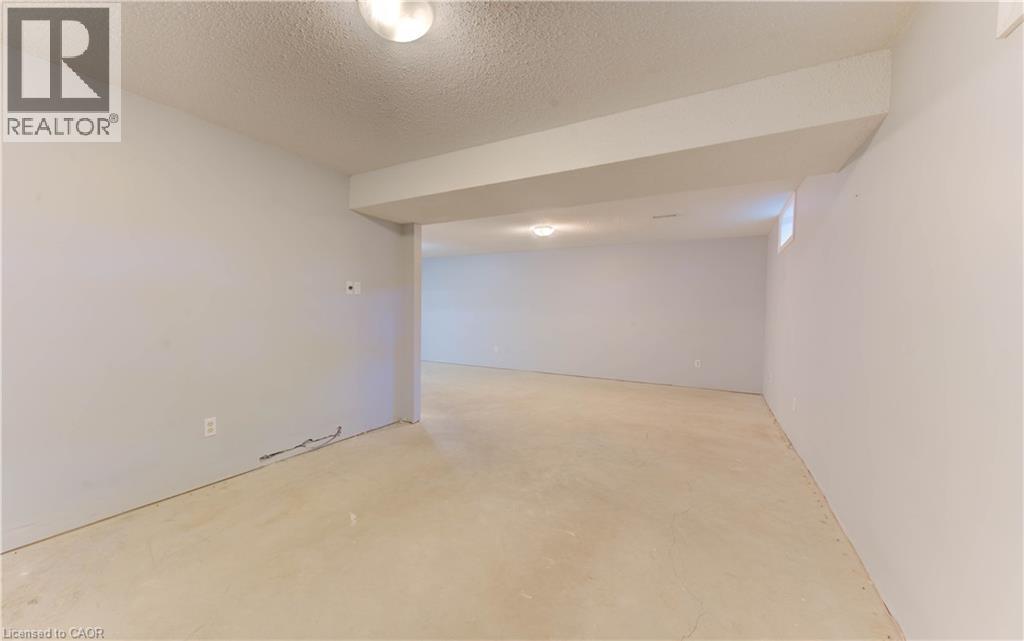 143 Clearwater Crescent, Waterloo, Ontario  N2V 1E7 - Photo 38 - 40777379