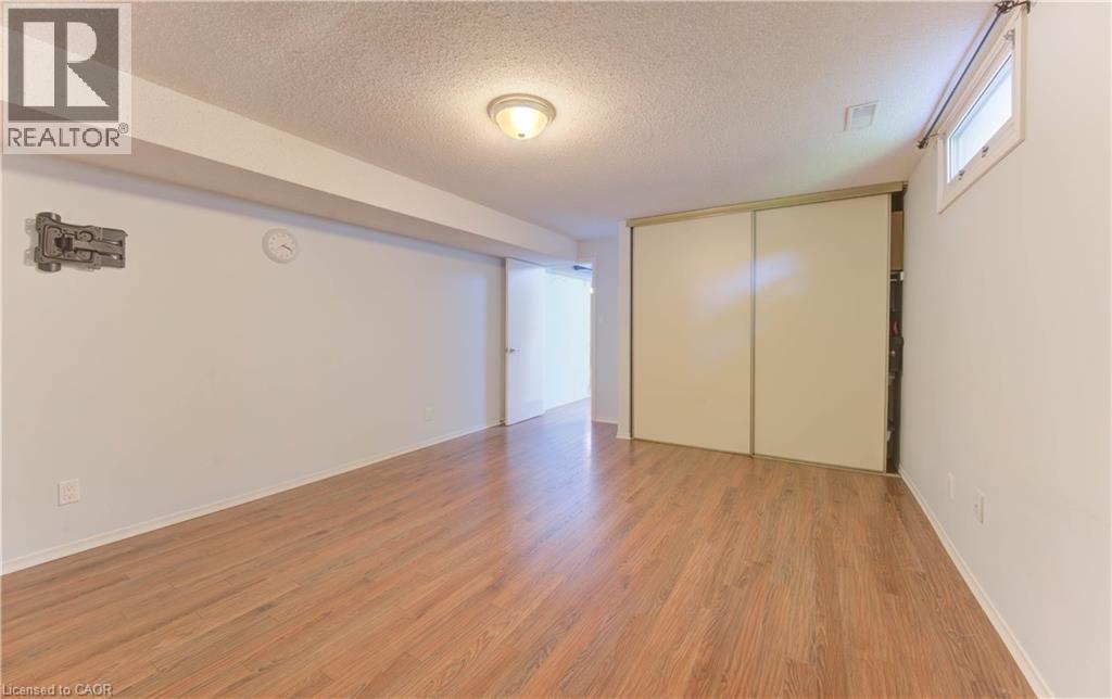 143 Clearwater Crescent, Waterloo, Ontario  N2V 1E7 - Photo 44 - 40777379