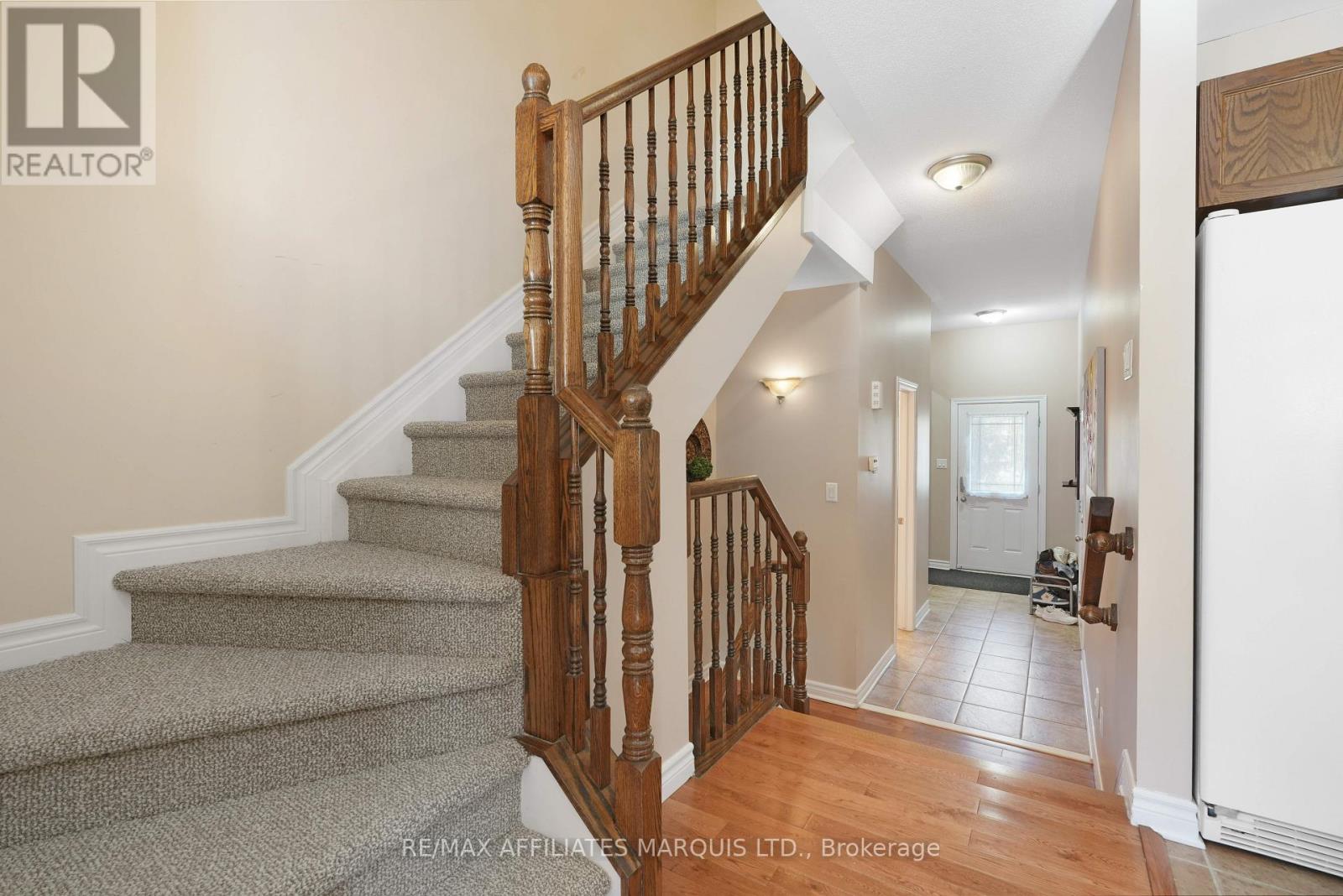 76 Indigo Street, Ottawa, Ontario  K1J 0A8 - Photo 15 - X12471062