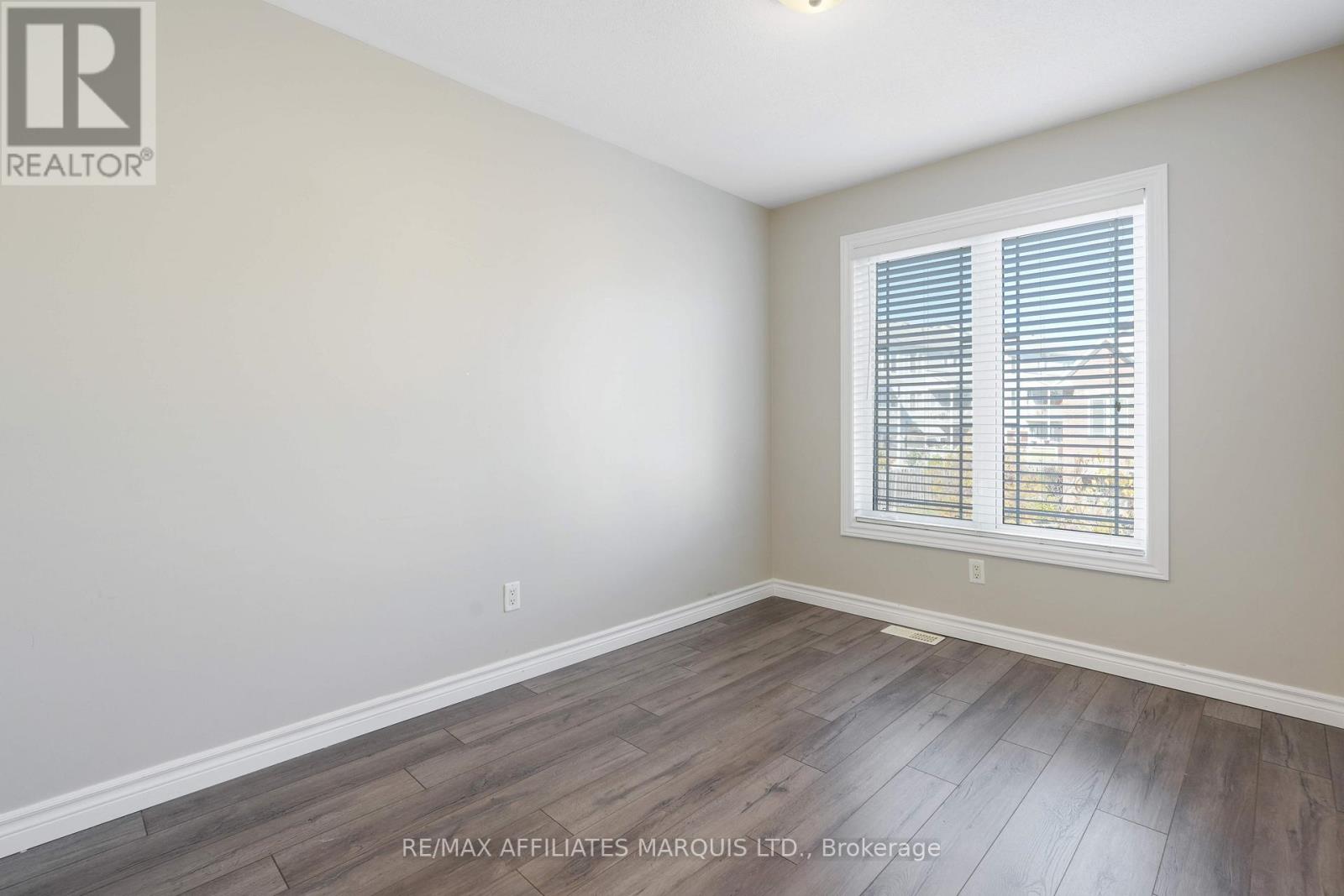 76 Indigo Street, Ottawa, Ontario  K1J 0A8 - Photo 20 - X12471062