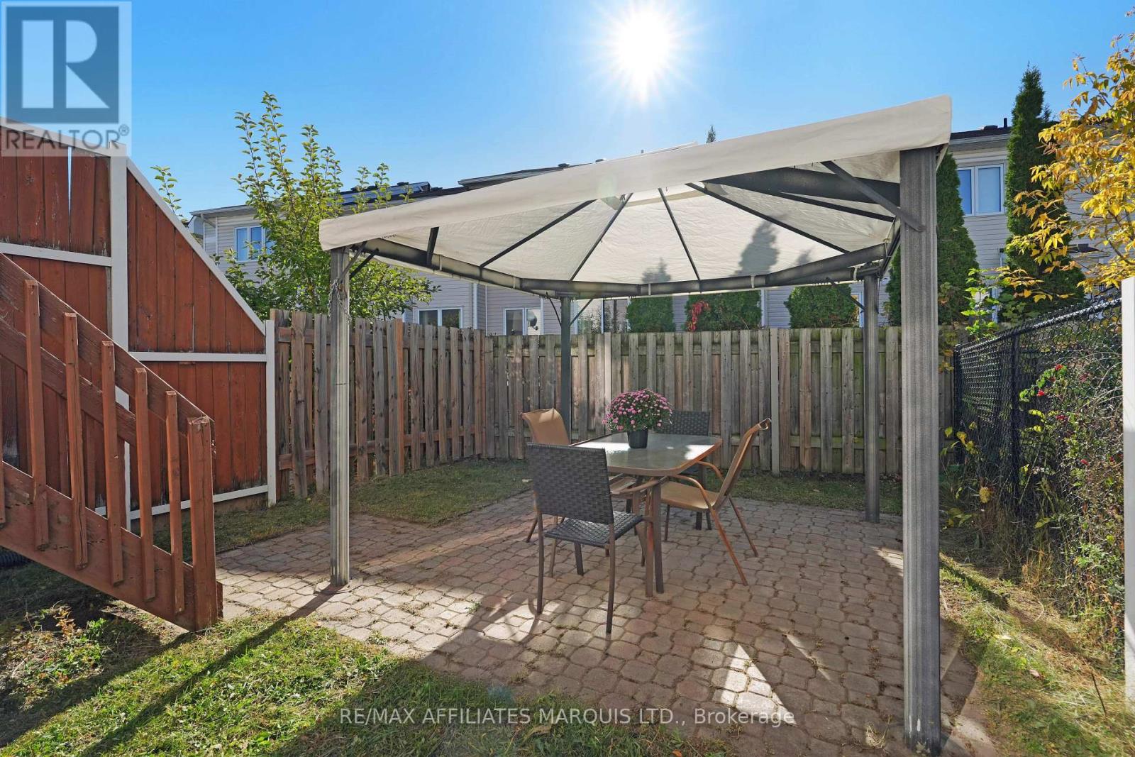 76 Indigo Street, Ottawa, Ontario  K1J 0A8 - Photo 26 - X12471062