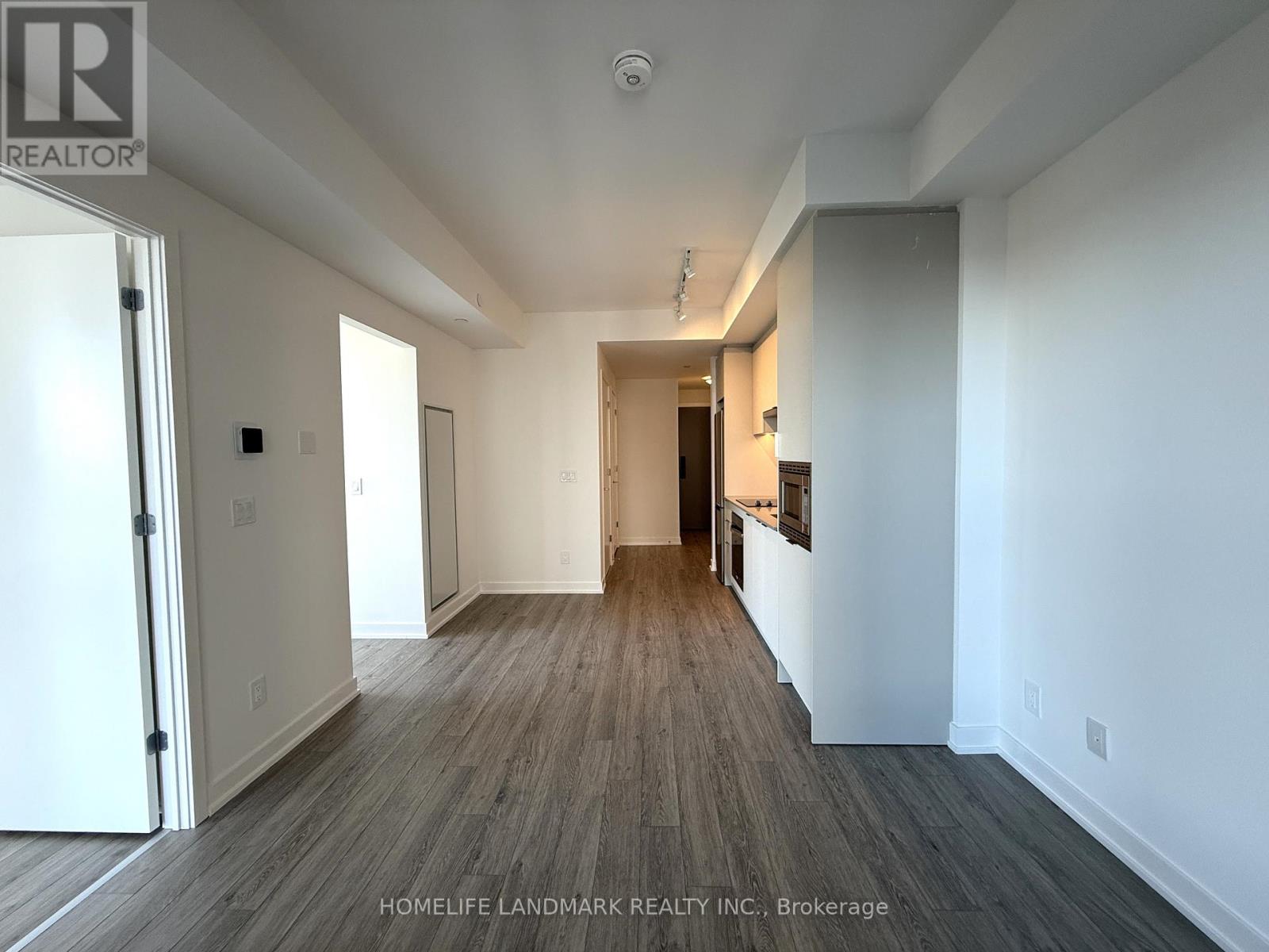403 - 3071 Trafalgar Road, Oakville, Ontario  L6H 8C6 - Photo 19 - W12471015
