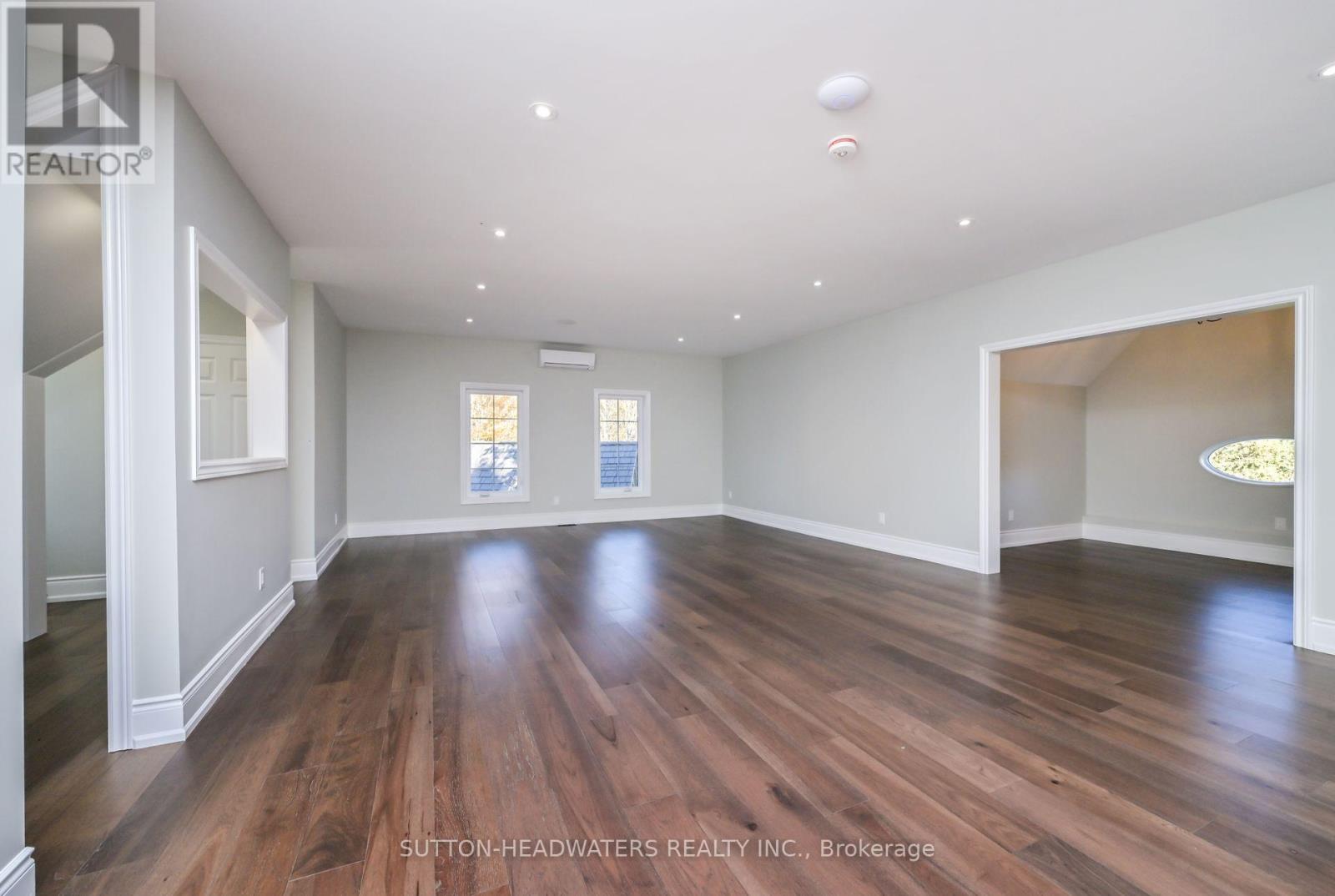 12 Flaherty Lane, Caledon, Ontario  L7K 2P3 - Photo 21 - W12471042
