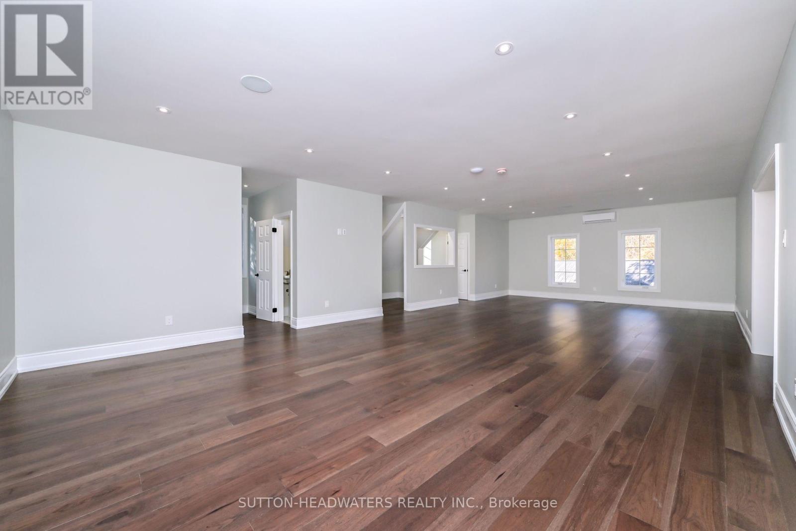 12 Flaherty Lane, Caledon, Ontario  L7K 2P3 - Photo 22 - W12471042