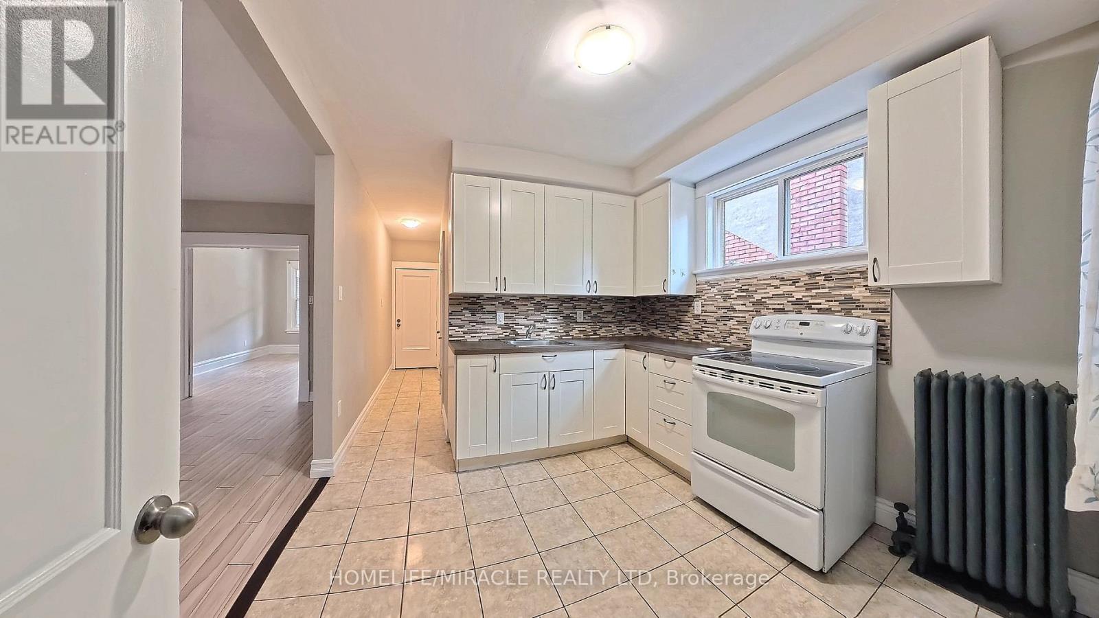 25 Spadina Avenue, Hamilton, Ontario  L8M 2W8 - Photo 16 - X12471017
