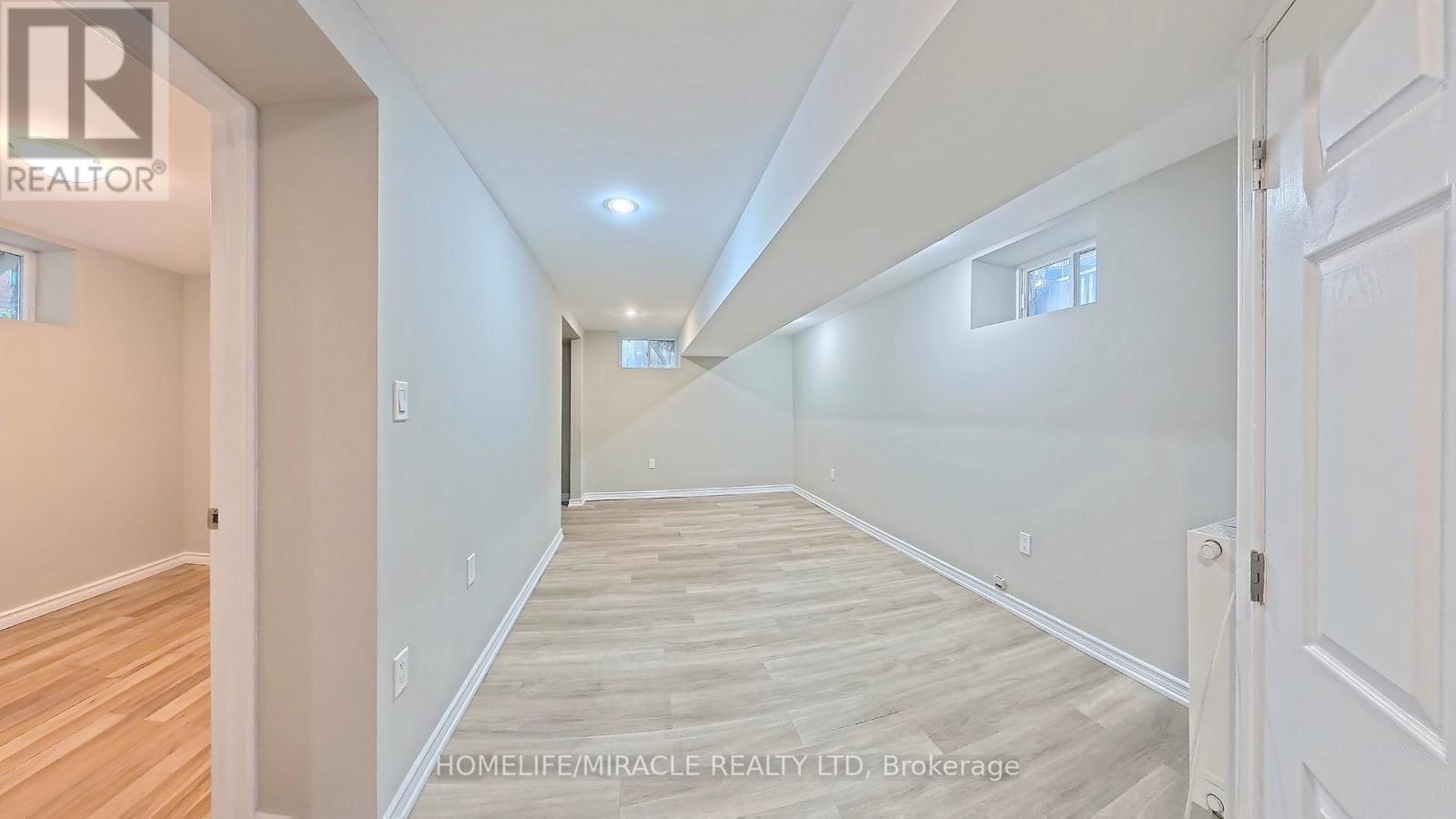 25 Spadina Avenue, Hamilton, Ontario  L8M 2W8 - Photo 29 - X12471017
