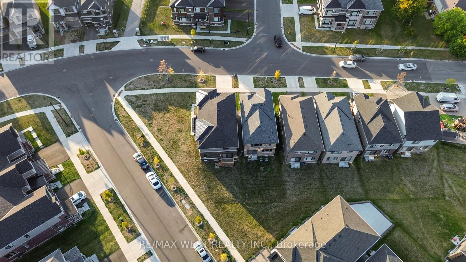297 Bismark Drive, Cambridge, Ontario  N1S 0C6 - Photo 47 - X12471030