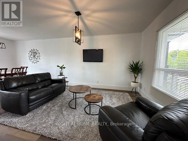 477 Pierre Avenue, Windsor, Ontario  N9A 2J9 - Photo 7 - X12471035