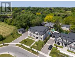 215 PRINCE GEORGE CRESCENT, Oakville, Ontario