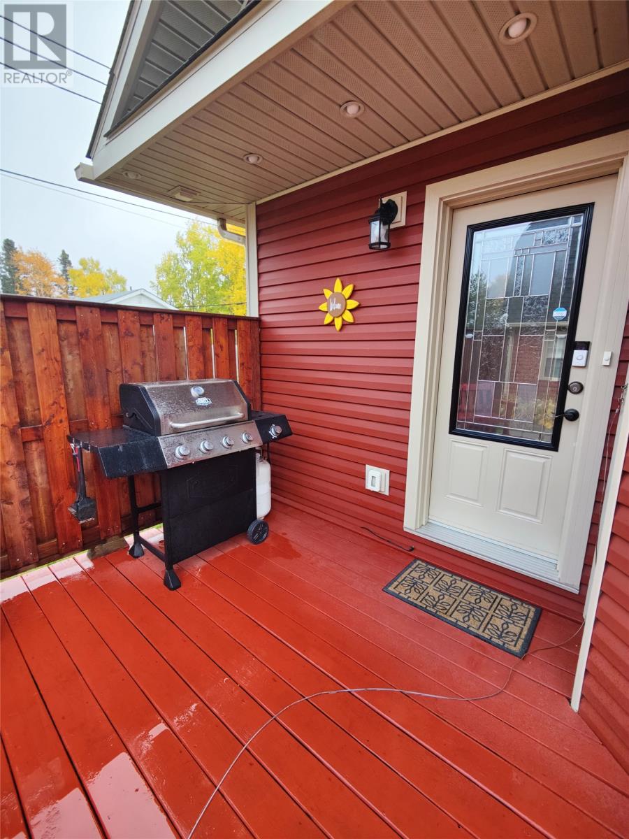 101 Main Street, Glovertown, Newfoundland & Labrador  A0G 2L0 - Photo 3 - 1291711