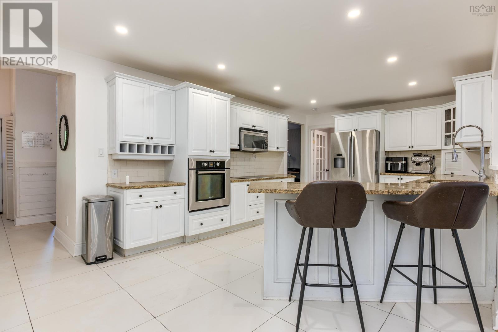 84 Second Street, Lakeview, Nova Scotia  B4C 4C9 - Photo 11 - 202524723