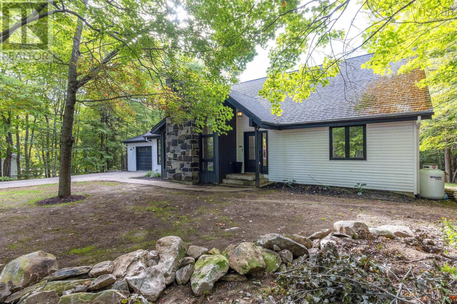 84 Second Street, Lakeview, Nova Scotia  B4C 4C9 - Photo 3 - 202524723