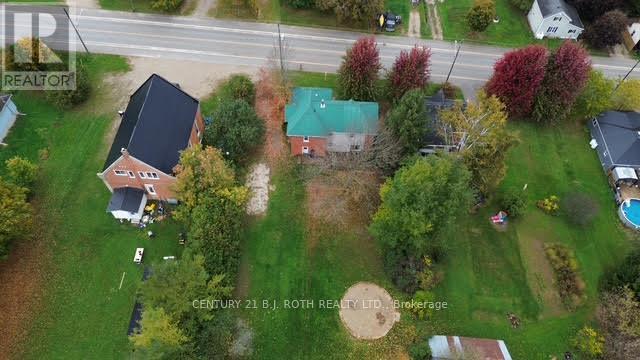 339 Bruce Road 40 Road, Arran-Elderslie, Ontario  N0H 1L0 - Photo 2 - X12451126