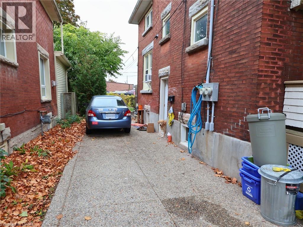 22 St Leger Street Unit# 1, Kitchener, Ontario  N2H 4L9 - Photo 3 - 40780276