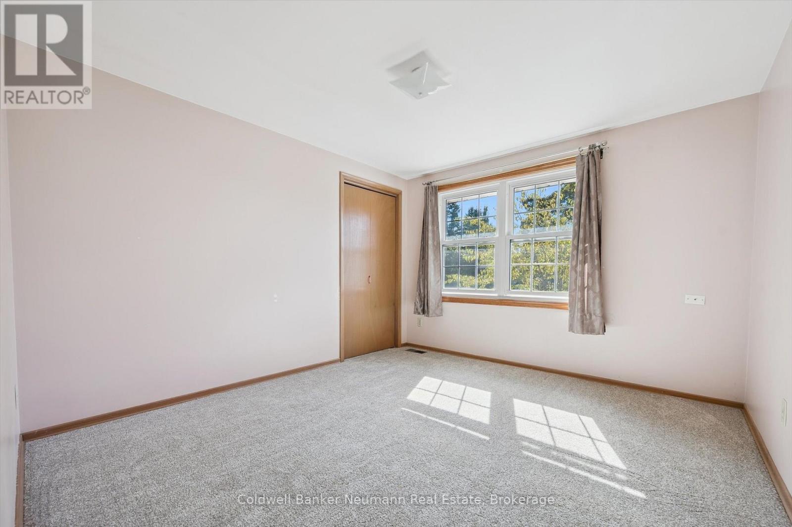 10 Carmine Place, Guelph (Victoria North), Ontario  N1E 3V1 - Photo 26 - X12471082