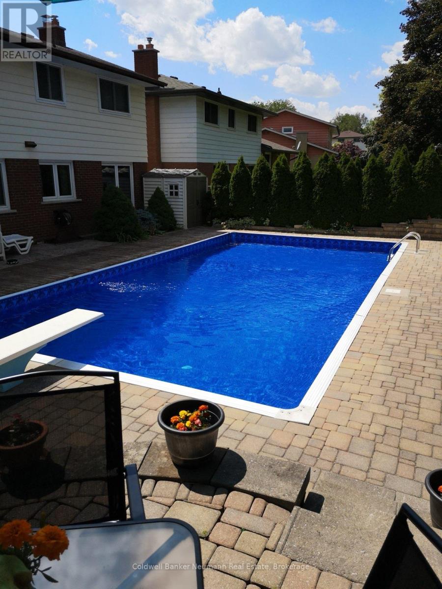 10 Carmine Place, Guelph (Victoria North), Ontario  N1E 3V1 - Photo 43 - X12471082