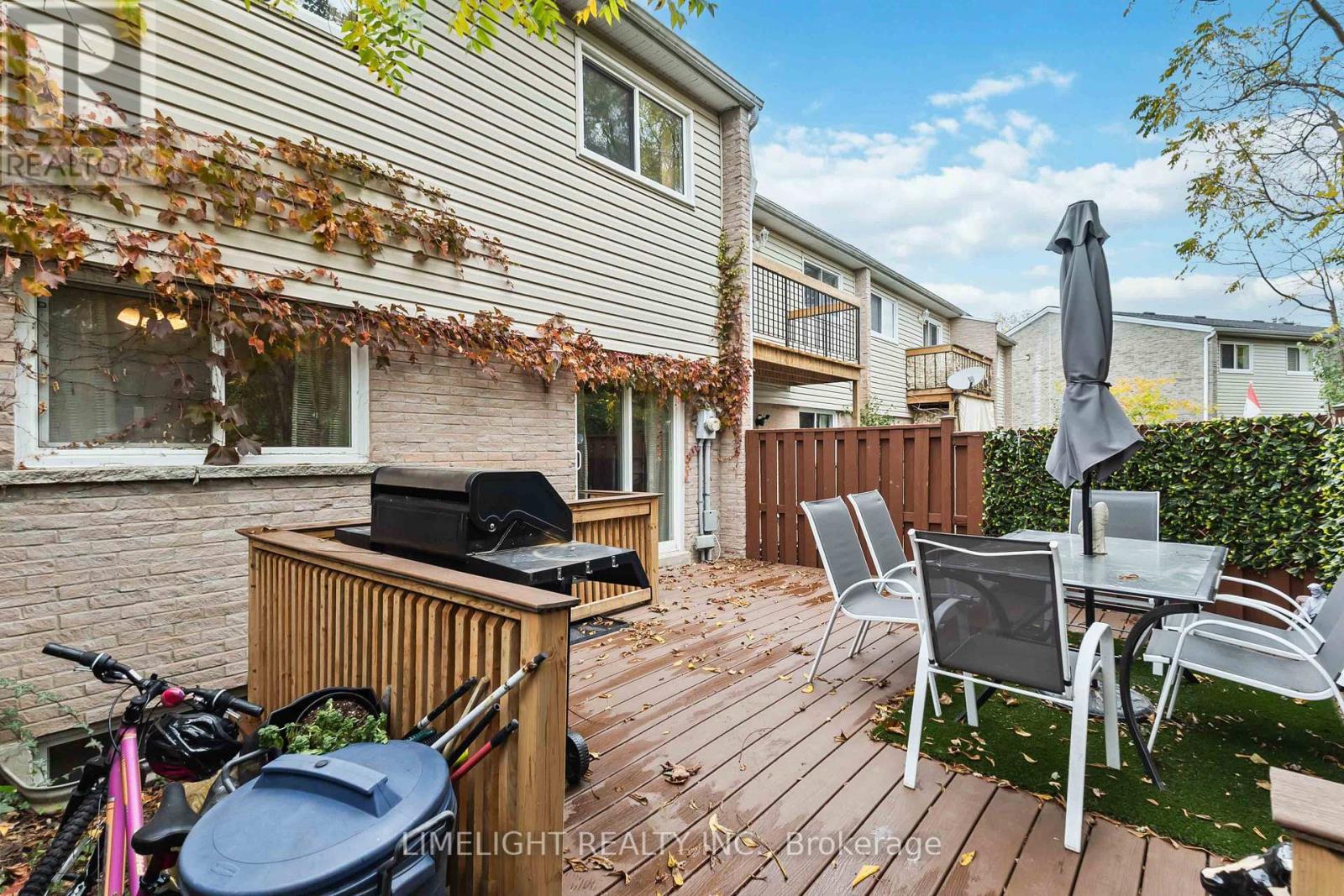 18 - 669 Osgoode Drive, London South, Ontario  N6E 2C7 - Photo 33 - X12471080