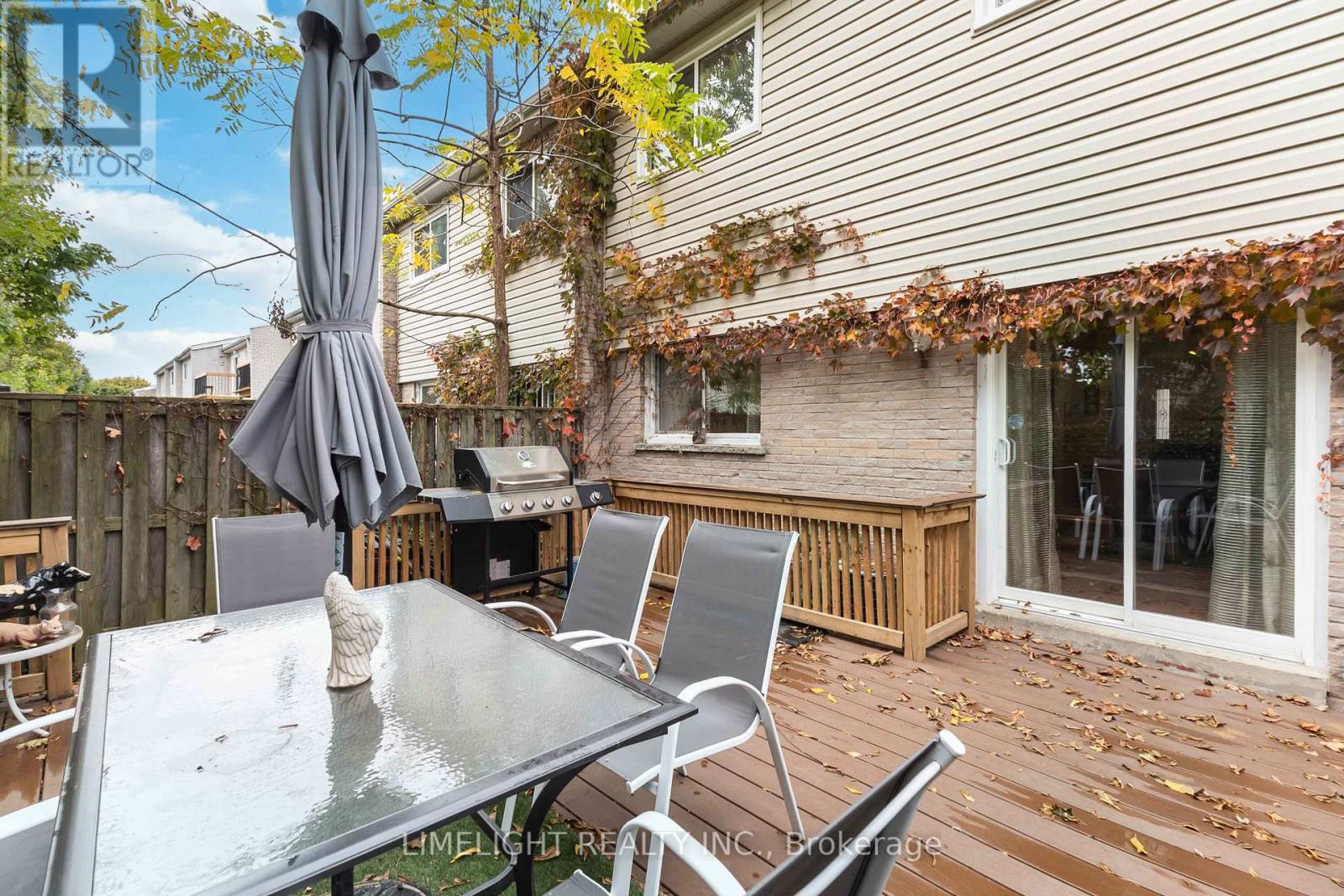 18 - 669 Osgoode Drive, London South, Ontario  N6E 2C7 - Photo 35 - X12471080
